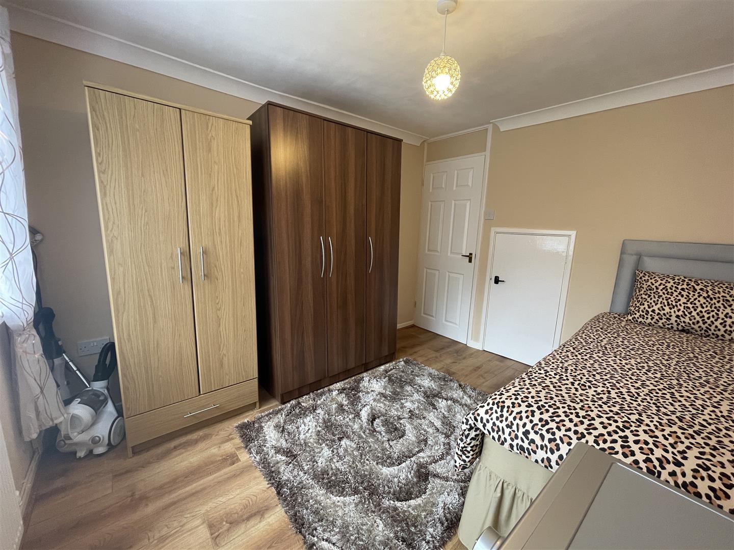 2 Bedroom Flat The Poplars, Mountain Ash Durbin & Co